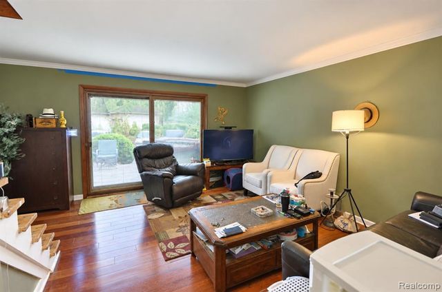 50676 Jefferson Avenue, New Baltimore, MI 48047