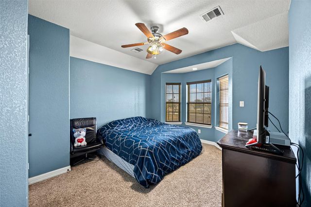 8503 Center Street, Hitchcock, TX 77563