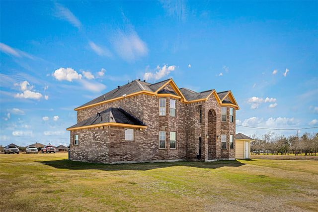 8503 Center Street, Hitchcock, TX 77563