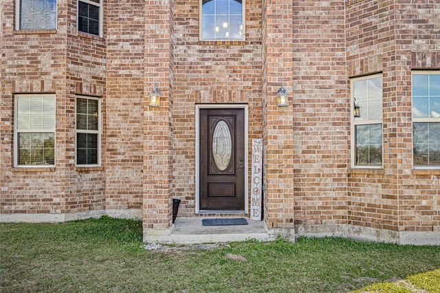 8503 Center Street, Hitchcock, TX 77563