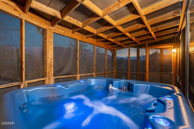 3709 Eagle Lane, Gatlinburg, TN 37738