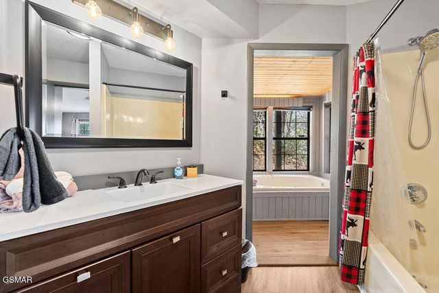 3709 Eagle Lane, Gatlinburg, TN 37738