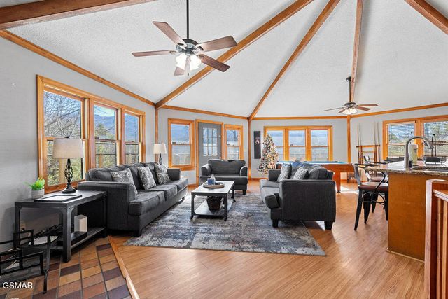 3709 Eagle Lane, Gatlinburg, TN 37738