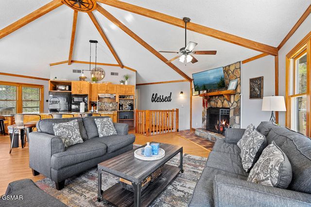 3709 Eagle Lane, Gatlinburg, TN 37738