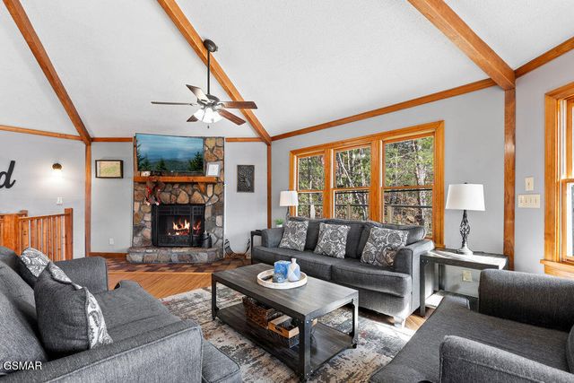 3709 Eagle Lane, Gatlinburg, TN 37738