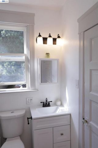 308 Lincoln Ave, Alameda, CA 94501