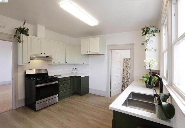 308 Lincoln Ave, Alameda, CA 94501