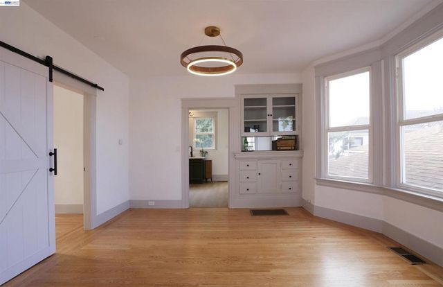 308 Lincoln Ave, Alameda, CA 94501