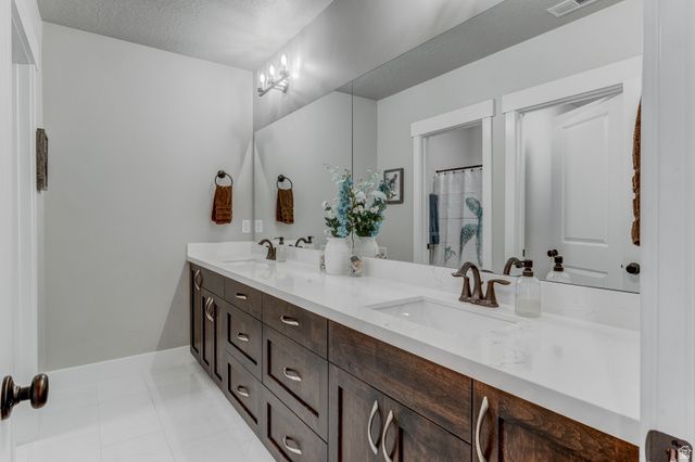1274 W HENDRIX ST, Riverton, UT 84065