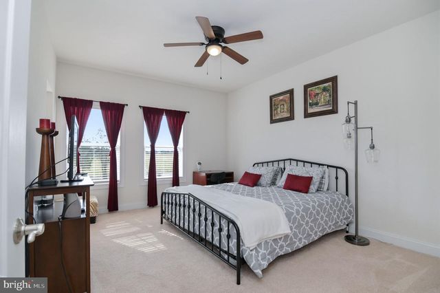 13419 FLEETWOOD DR, Nokesville, VA 20181