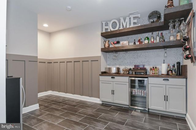 13419 FLEETWOOD DR, Nokesville, VA 20181