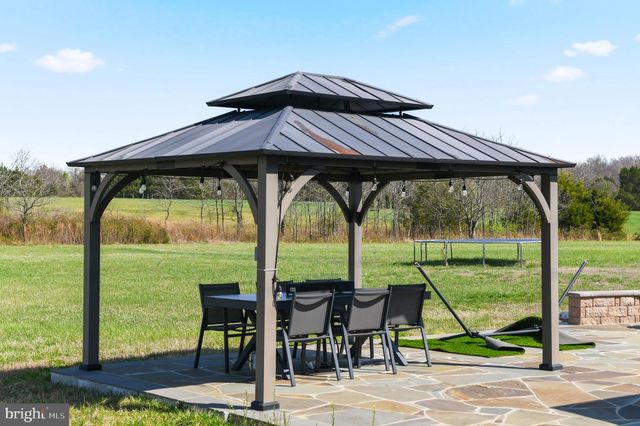 13419 FLEETWOOD DR, Nokesville, VA 20181