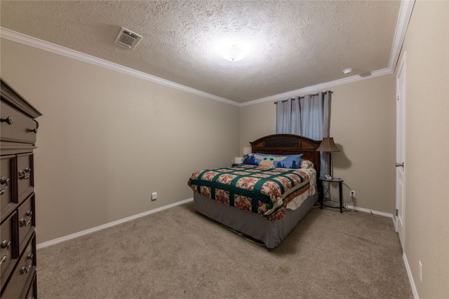 2835 Grays Prairie Lane, Scurry, TX 75158