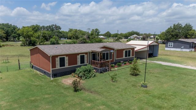 2835 Grays Prairie Lane, Scurry, TX 75158