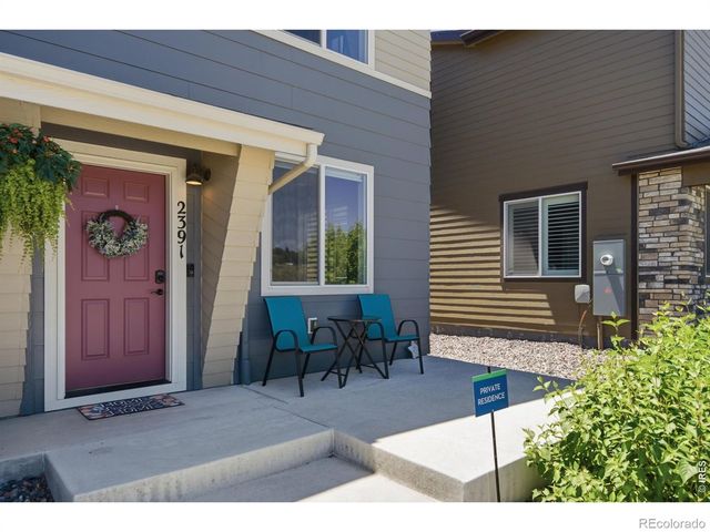 2391 Harlequin Place, Johnstown, CO 80534