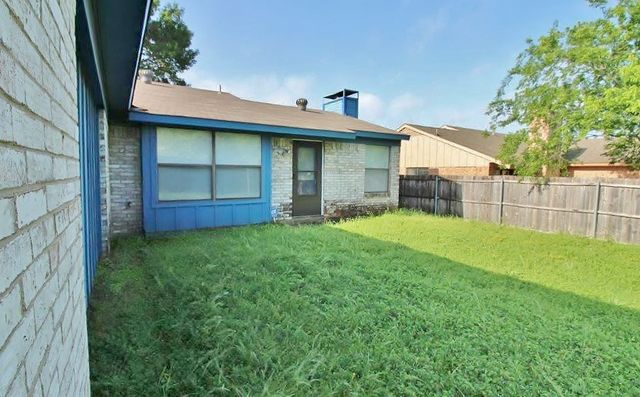 1019 Cedar Run Drive, Duncanville, TX 75137