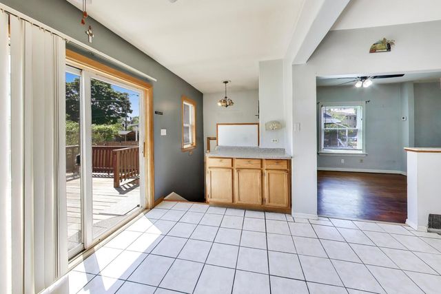 5207 N Lovejoy Avenue, Chicago, IL 60630