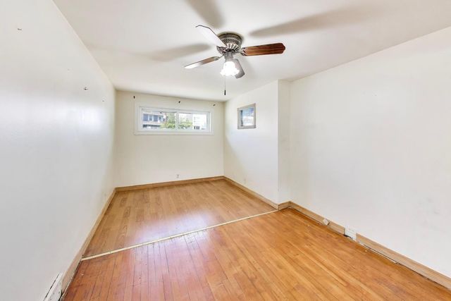 5207 N Lovejoy Avenue, Chicago, IL 60630