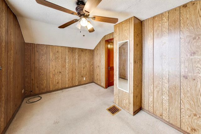 5207 N Lovejoy Avenue, Chicago, IL 60630