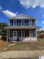 215 E Brown Drive, Elizabethtown, KY 42701