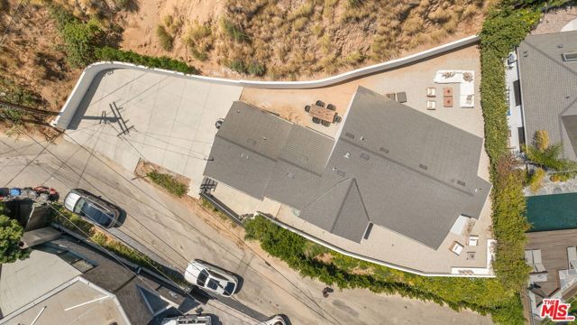 8353 Sunset View Drive, Los Angeles, CA 90069