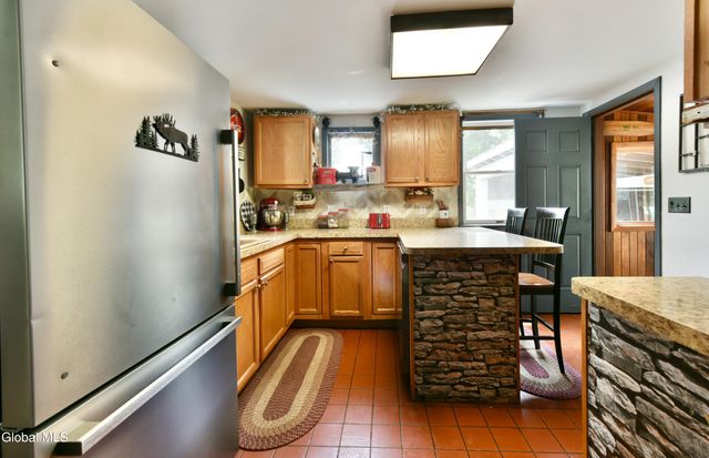 99 Greenfield Avenue, Milton, NY 12020