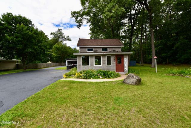 99 Greenfield Avenue, Milton, NY 12020