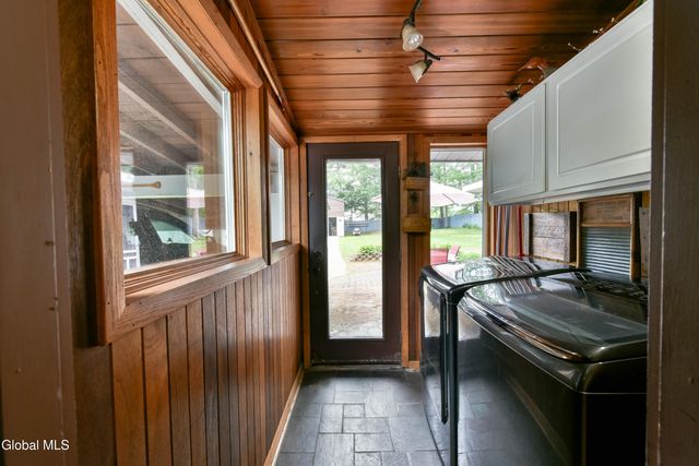 99 Greenfield Avenue, Milton, NY 12020
