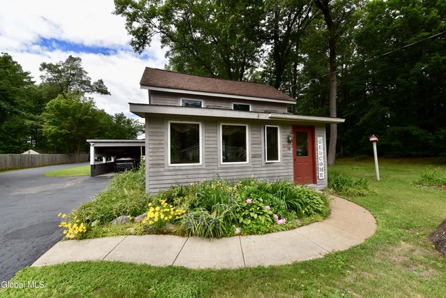 99 Greenfield Avenue, Milton, NY 12020