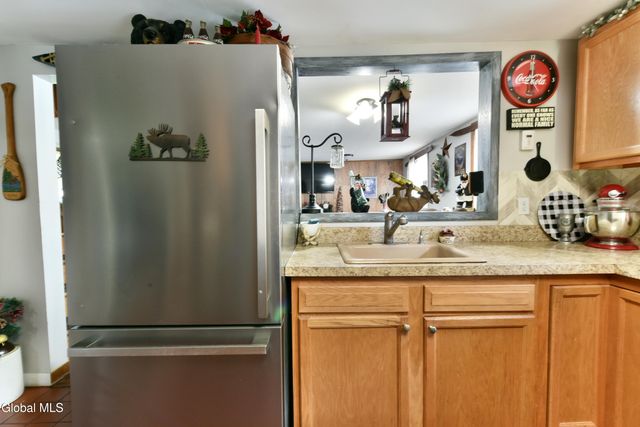 99 Greenfield Avenue, Milton, NY 12020