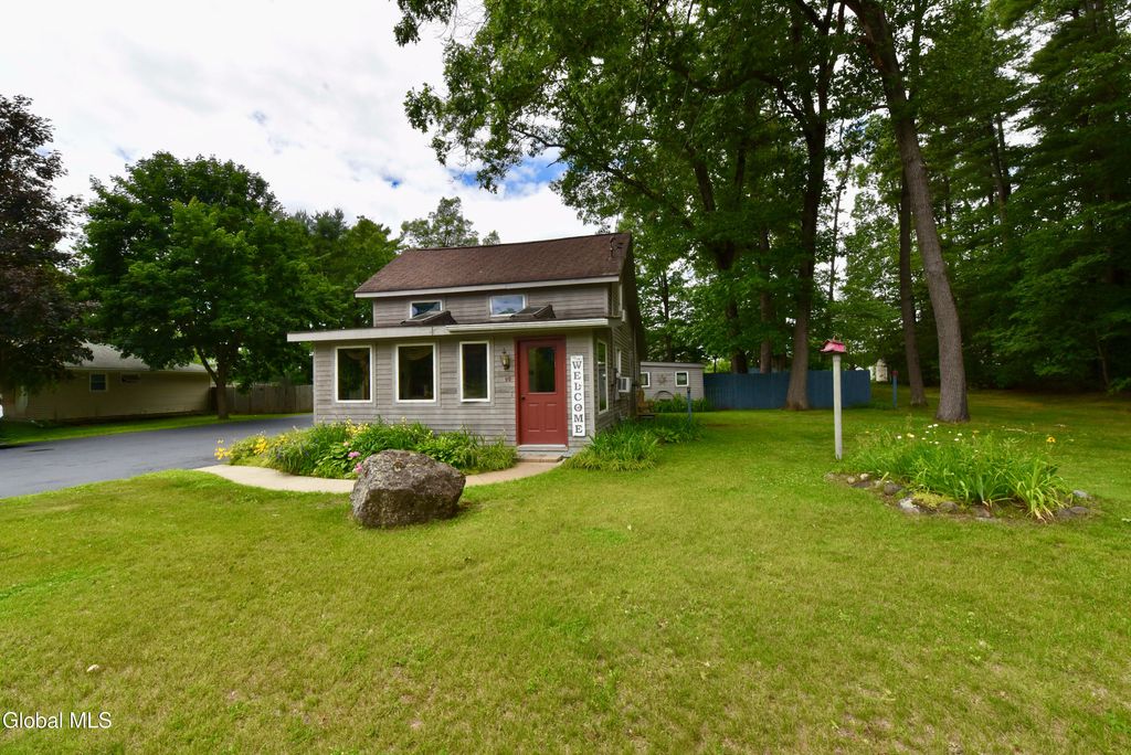 99 Greenfield Avenue, Milton, NY 12020