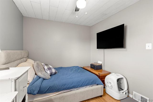 29701 Elmgrove Street, Saint Clair Shores, MI 48082