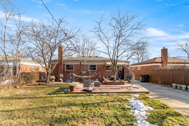 29701 Elmgrove Street, Saint Clair Shores, MI 48082