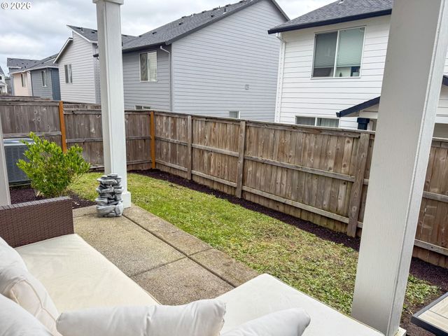 1540 19TH Ave, Forest Grove, OR 97116