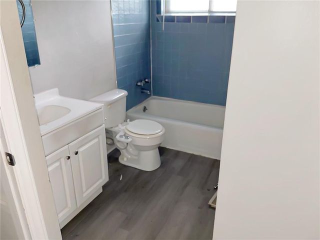7707 E 118th Terrace, Kansas City, MO 64134