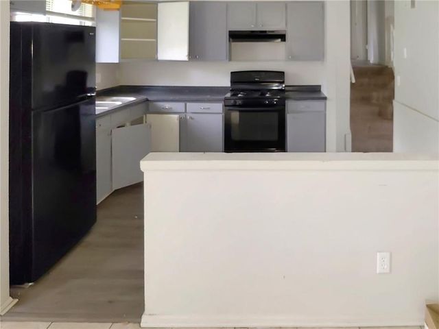 7707 E 118th Terrace, Kansas City, MO 64134