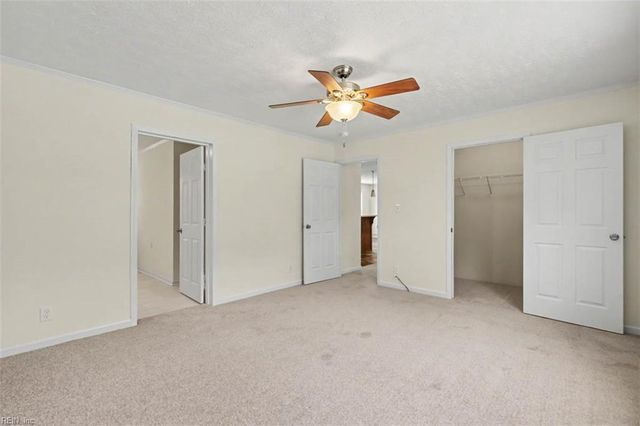 3562 Seawells Point LN, Hayes, VA 23072