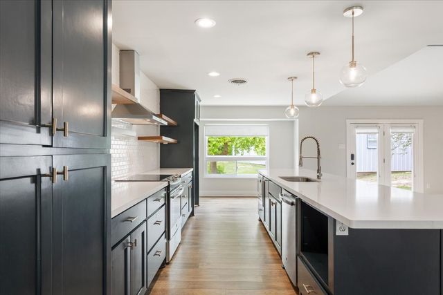 3201 Carroll Drive, Waco, TX 76708