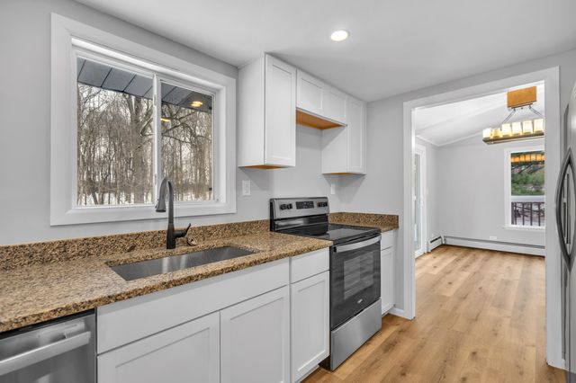 831 Opal Drive, Valparaiso, IN 46383