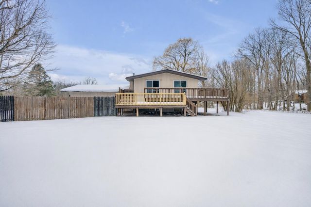 831 Opal Drive, Valparaiso, IN 46383