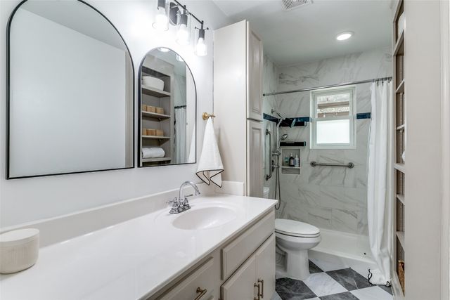 2217 Longwood Lane, Dallas, TX 75228