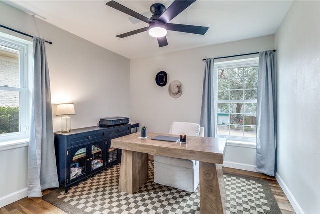 2217 Longwood Lane, Dallas, TX 75228