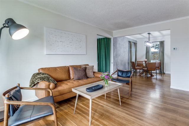 2217 Longwood Lane, Dallas, TX 75228