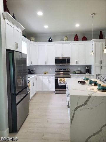 603 W 9th ST, Lehigh Acres, FL 33972