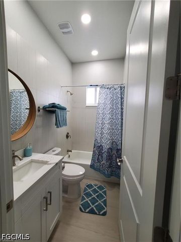 603 W 9th ST, Lehigh Acres, FL 33972