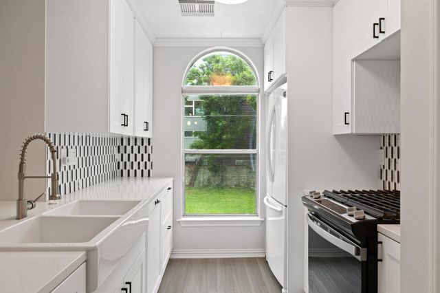 1206 Matthews Street, Houston, TX 77019