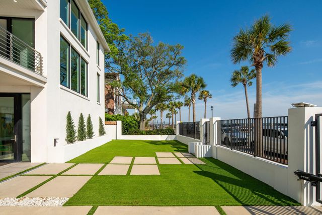 100 Murray Boulevard, Charleston, SC 29401