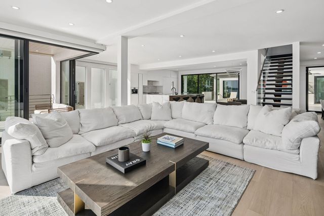 100 Murray Boulevard, Charleston, SC 29401