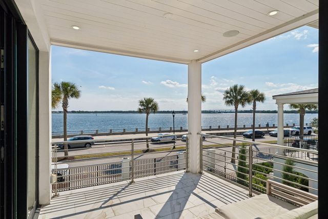 100 Murray Boulevard, Charleston, SC 29401