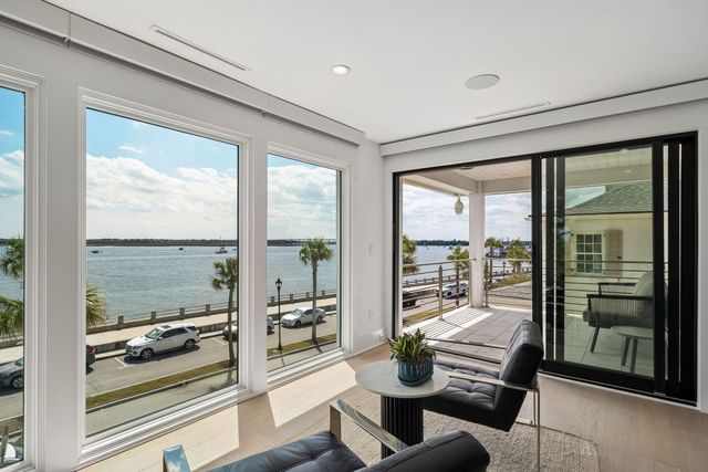 100 Murray Boulevard, Charleston, SC 29401